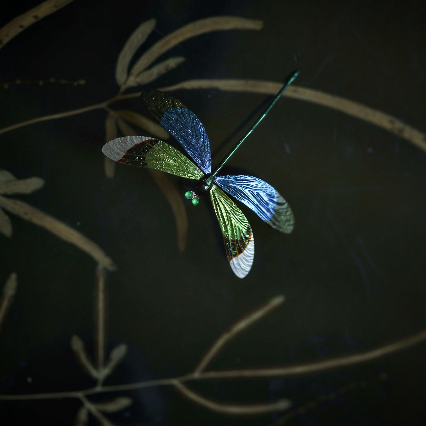 Damselfly — Silver Lacquer Brooch