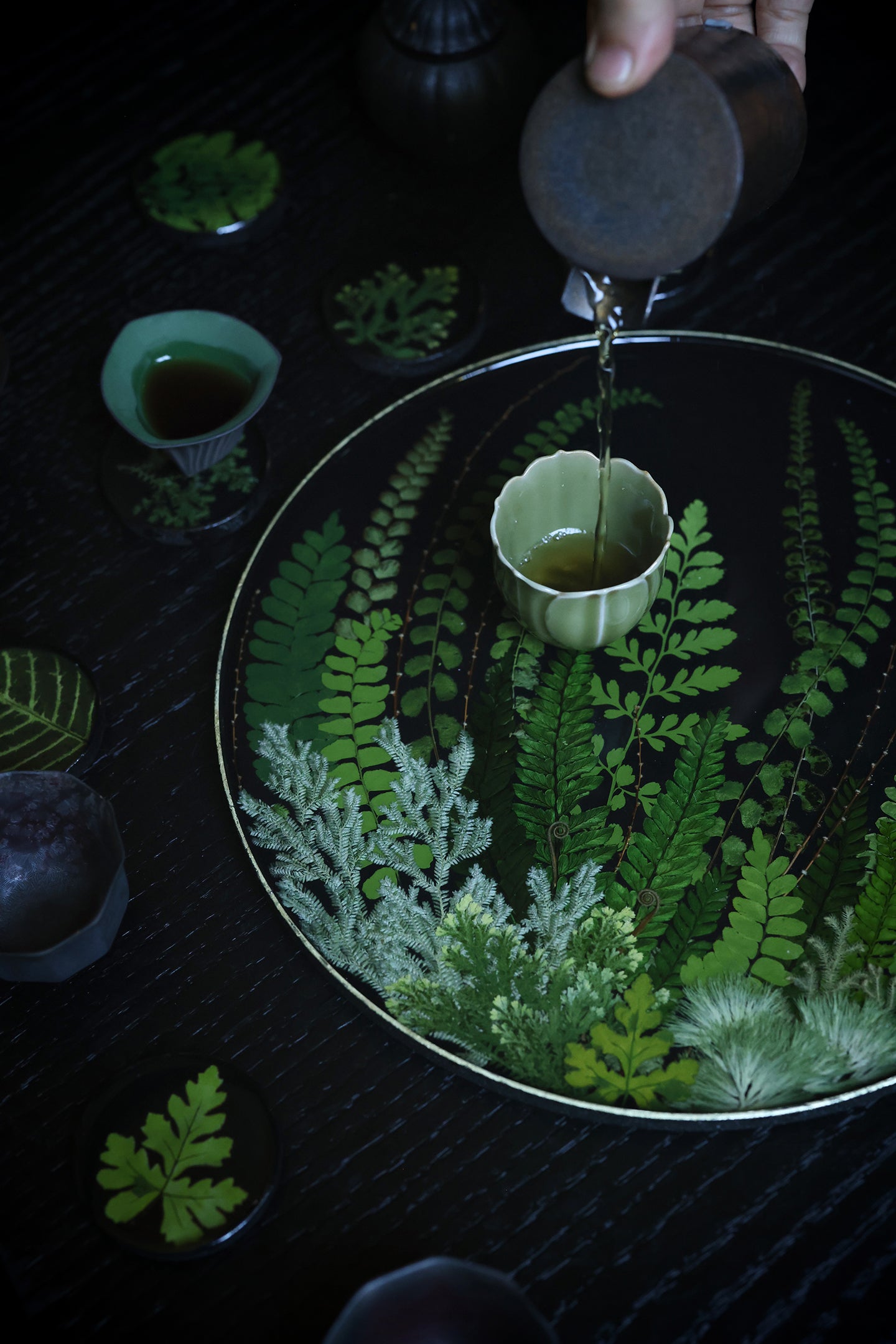 Lacquer Essence Plate — Fern Edition